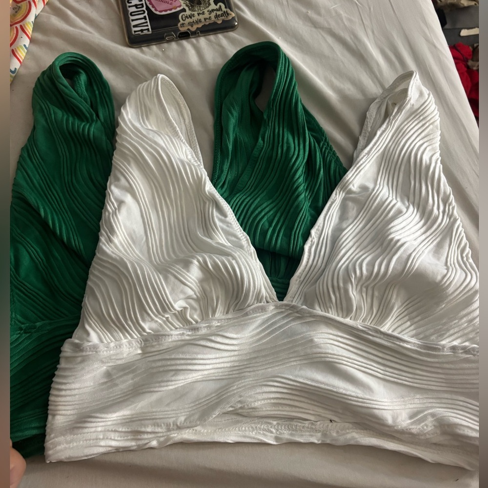 Crop Tops sz L & XL - BOGO